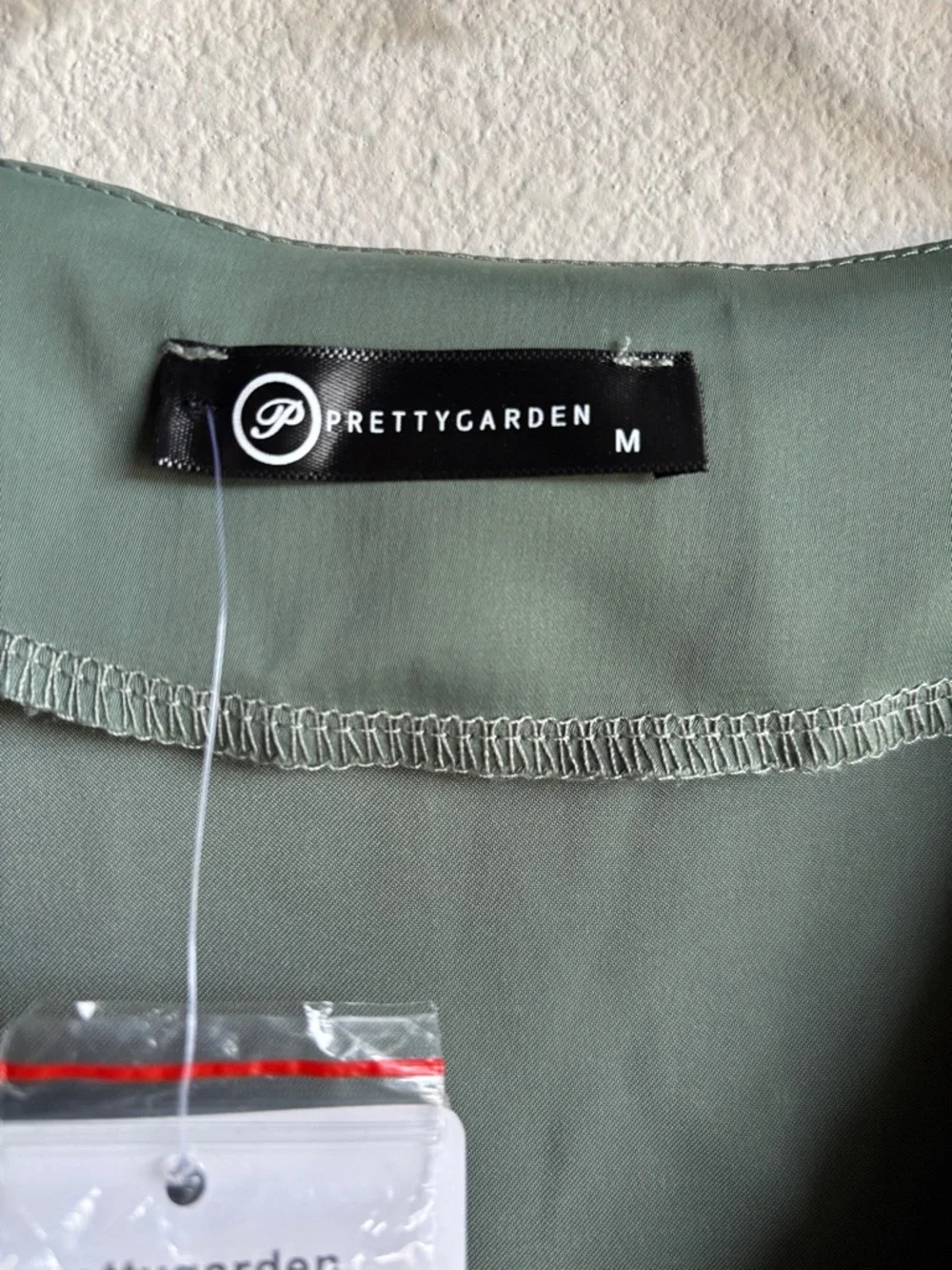 Pretty Garden Green Satin Dress Size Medium - Picture 5 of 6